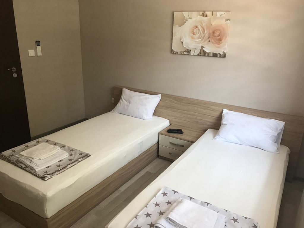 Apartment Trimontium พลอฟดิฟ ภายนอก รูปภาพ